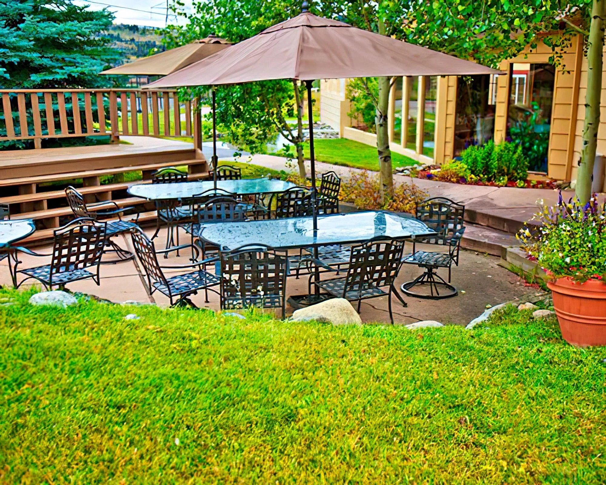 Swan Mountain Resort