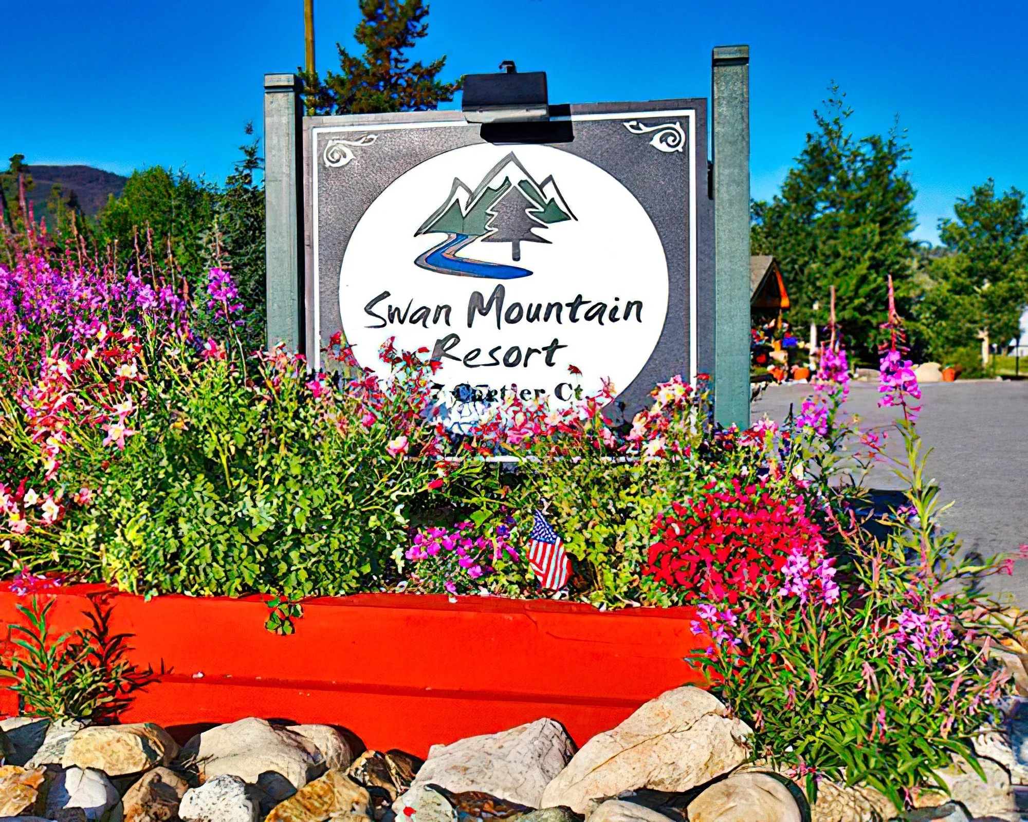 Swan Mountain Resort
